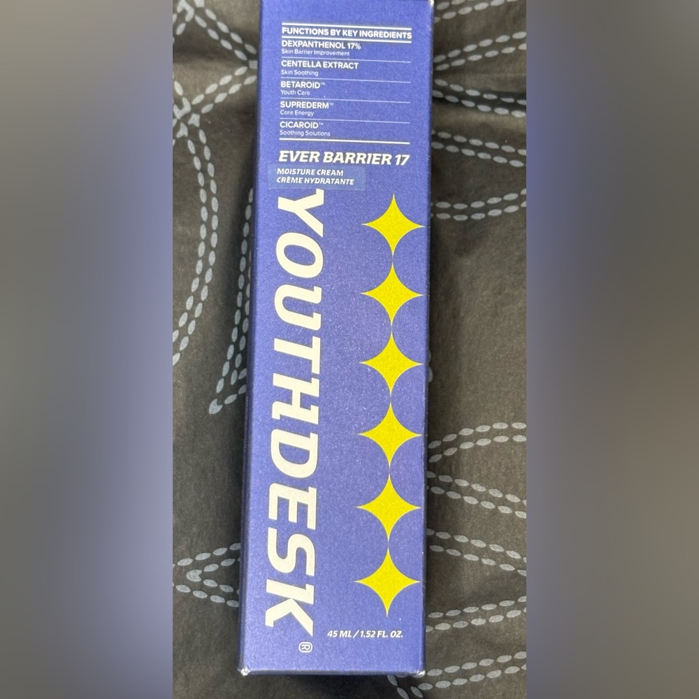Youthful Ever Barrier 17 Moisture Cream